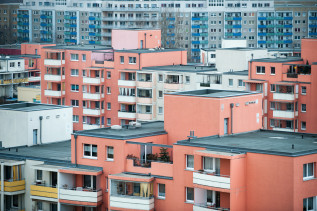 'Ahrensfelder Terrassen' In Marzahn-Nord