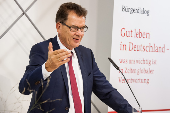 Bürgerdialog mit BM Gerd Müller in Fredersdorf am 1.9.